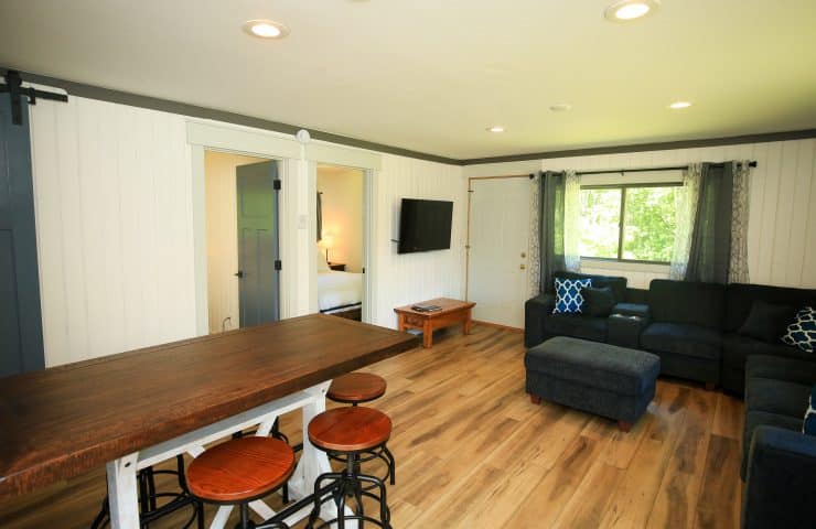 Kitchen and Living room at the Pineview