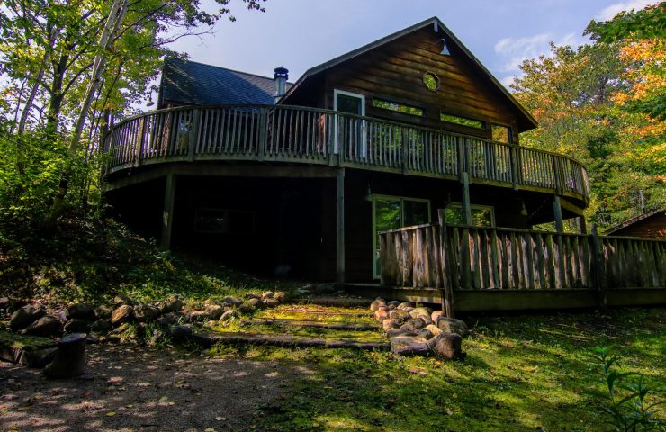 Riverside cabin rental overlooking the Peshtigo River in Wisconsin